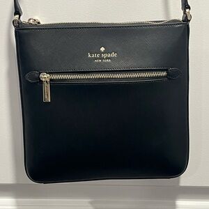 Kate Spade Sadie North South Saffiano Leather Large Crossbody - New with Tags